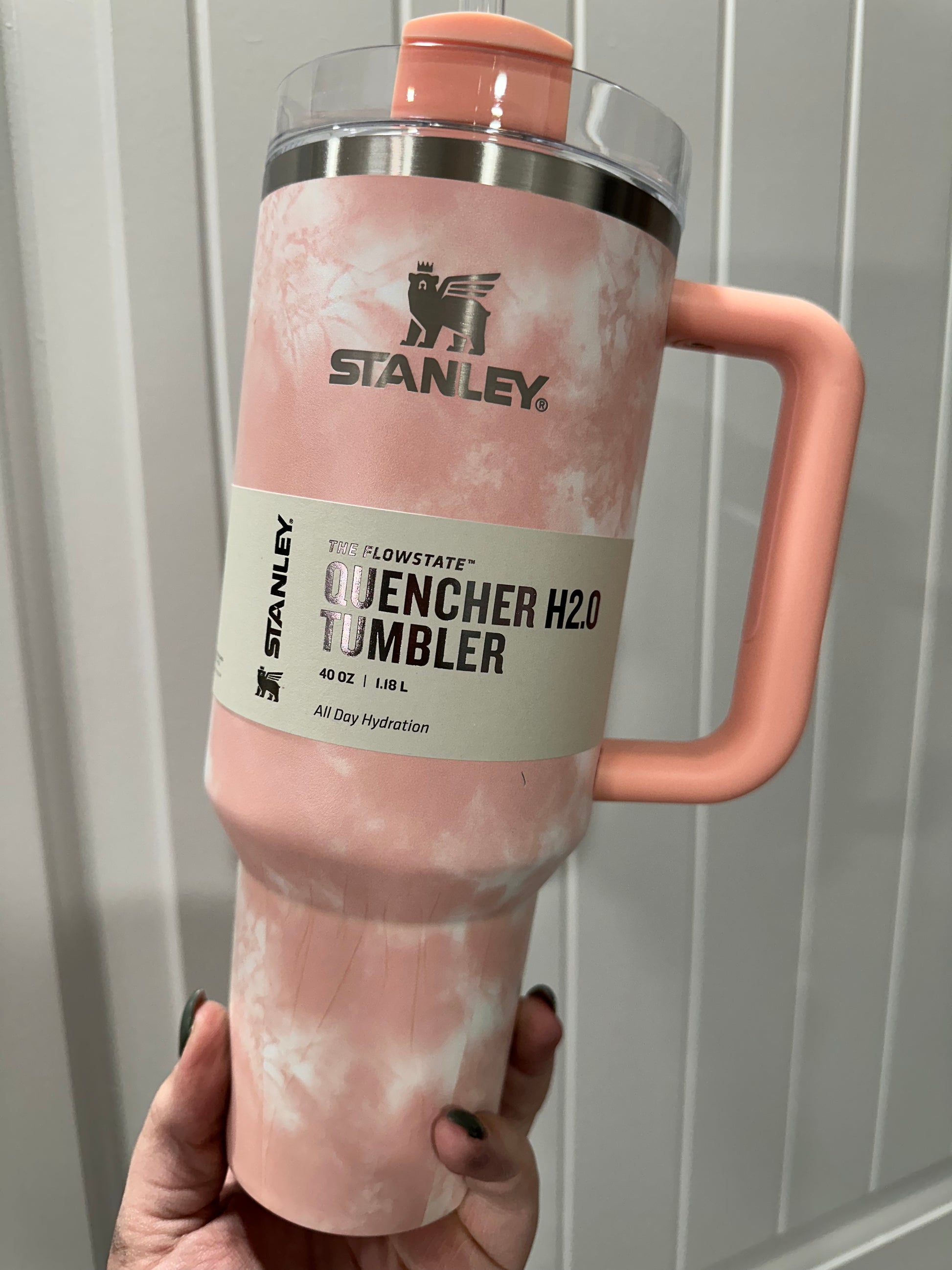 NEW Stanley 40oz Flowstate Quencher H2.0 Tumbler Limited Edition - Pink  Dusk