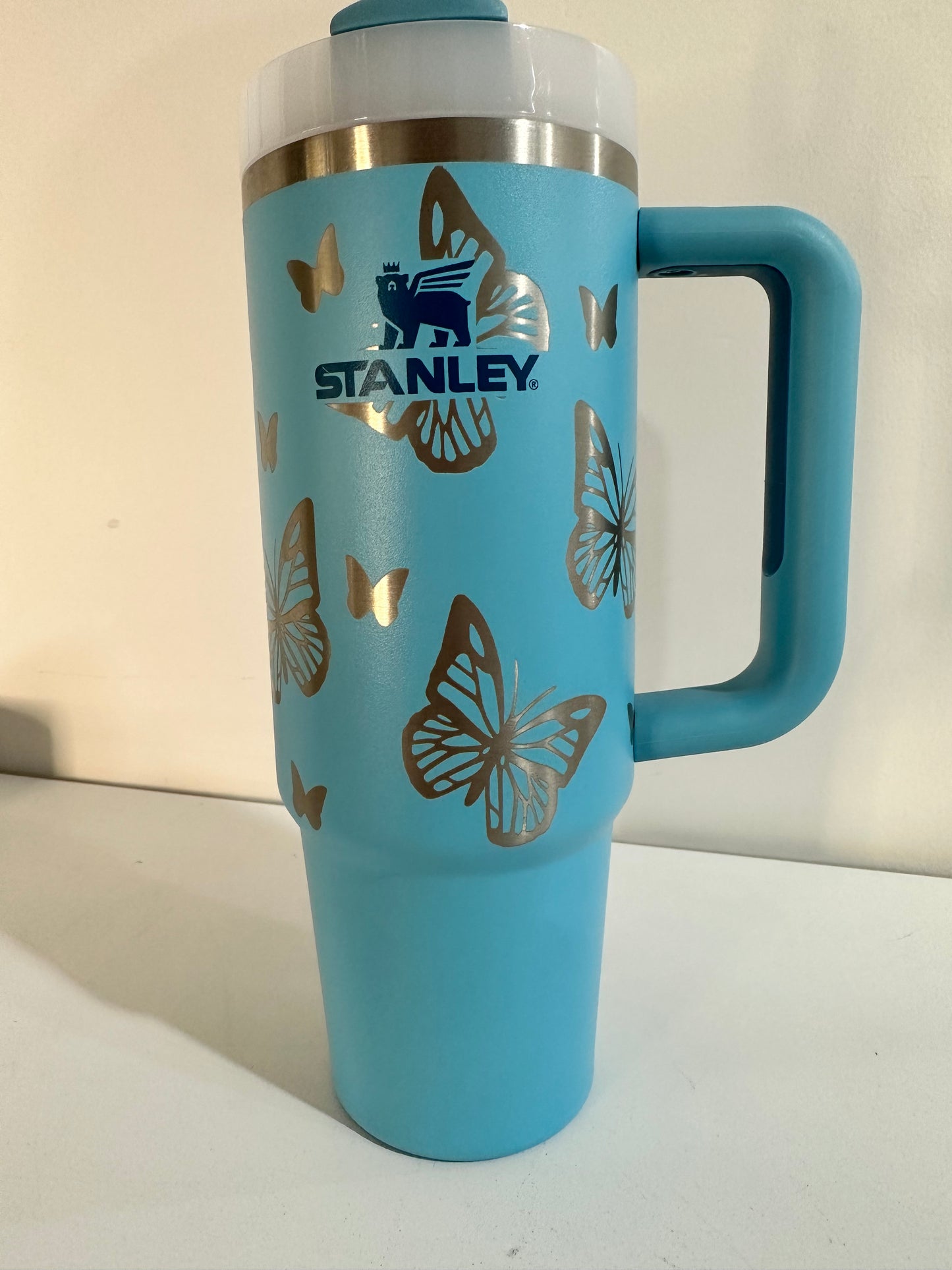 30 Oz Quencher Stanley